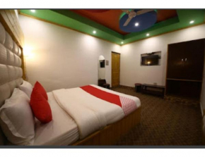 Hotel Grand Inn , Srinagar